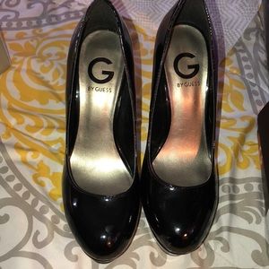 Women black guess heels